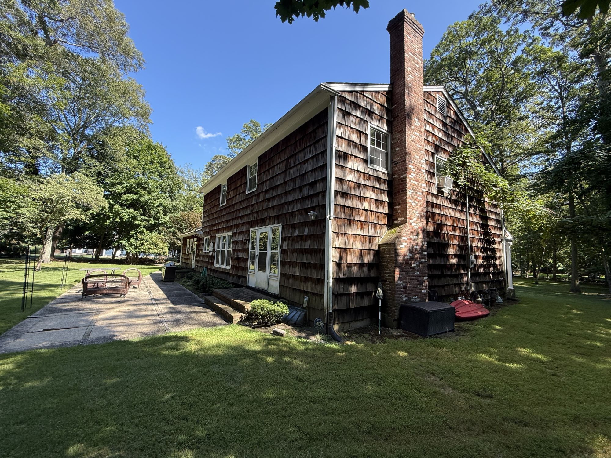 Building Photo - 26 Branglebrink Rd