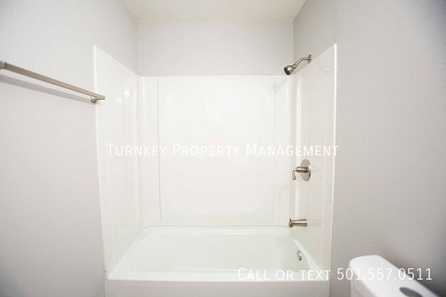 Building Photo - 1112 Ray Rd