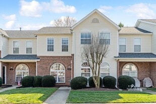 Building Photo - 2120 Piney Brook Rd