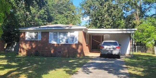 Primary Photo - 1208 N Park Ave