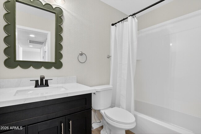 Building Photo - 2355 W Waltann Ln