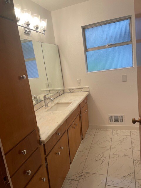 Building Photo - 129 126th St E