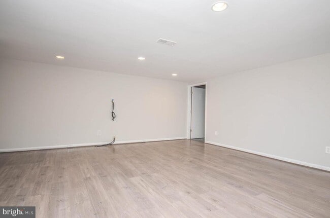 Building Photo - 9316 Jarrett Ct