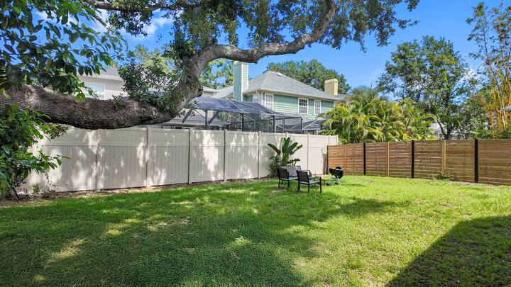 Building Photo - 6208 S Elberon St