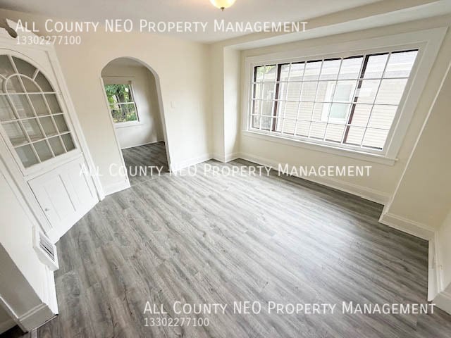 Building Photo - 897 McKinley Ave