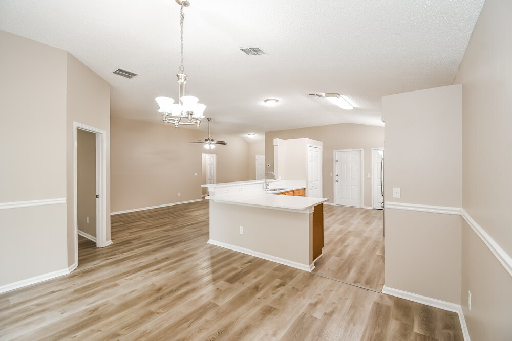 Building Photo - 1418 Runes Ct