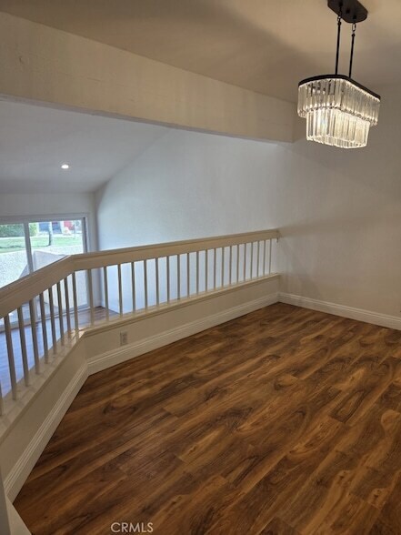 Building Photo - 9 Rock Cliff Pl