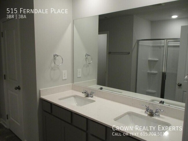 Building Photo - 515 Ferndale Pl