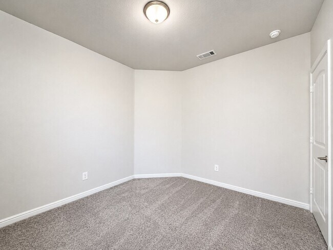 Building Photo - 7103 Oconnor Ct