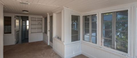 Building Photo - 835 Cathcart Terrace