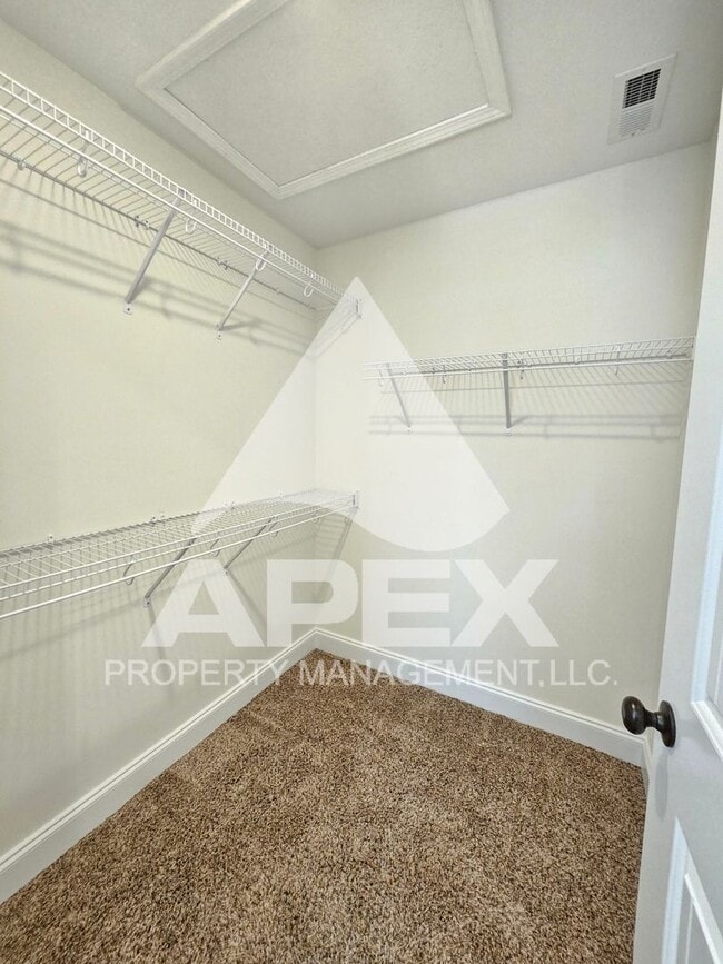 Building Photo - Beautiful  4 Bd 2.5 Ba Single Family home in Powell!