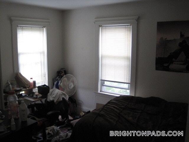 Building Photo - 345 Market St