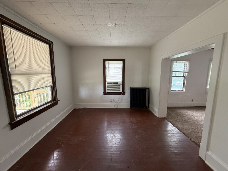 Building Photo - 306 N Church St