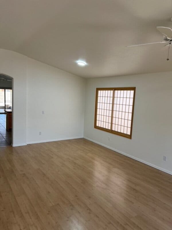 Building Photo - 8944 E Red Mountain Ln