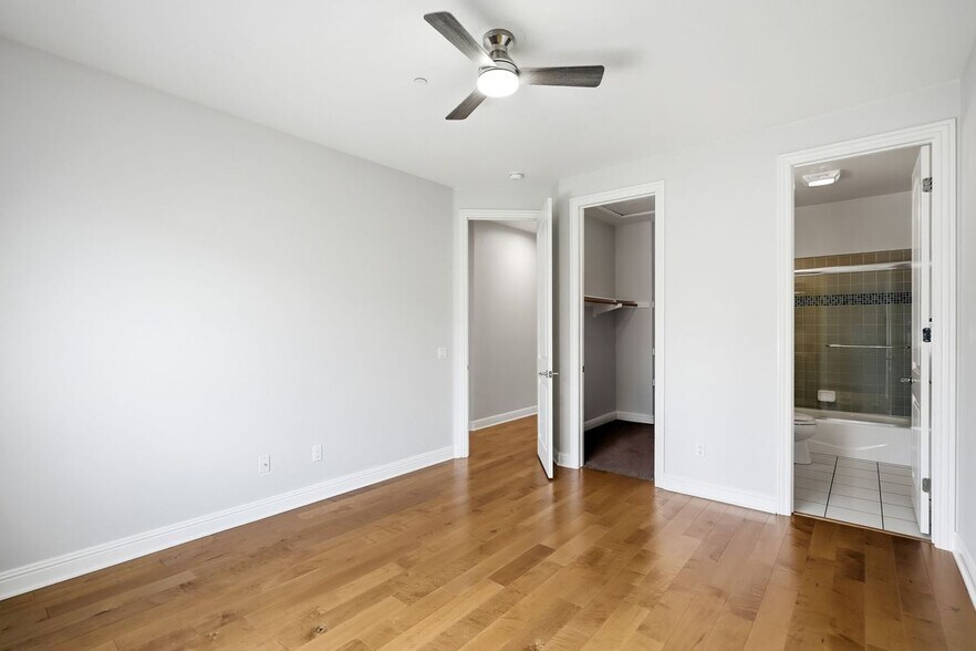 Building Photo - 11528 Verona Dr