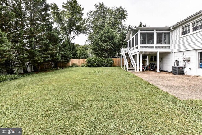 Building Photo - 7807 Suffolk Ct