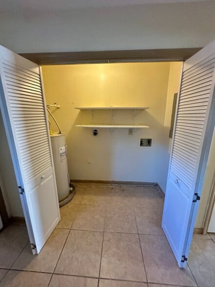 Building Photo - 1308 Cartier Dr