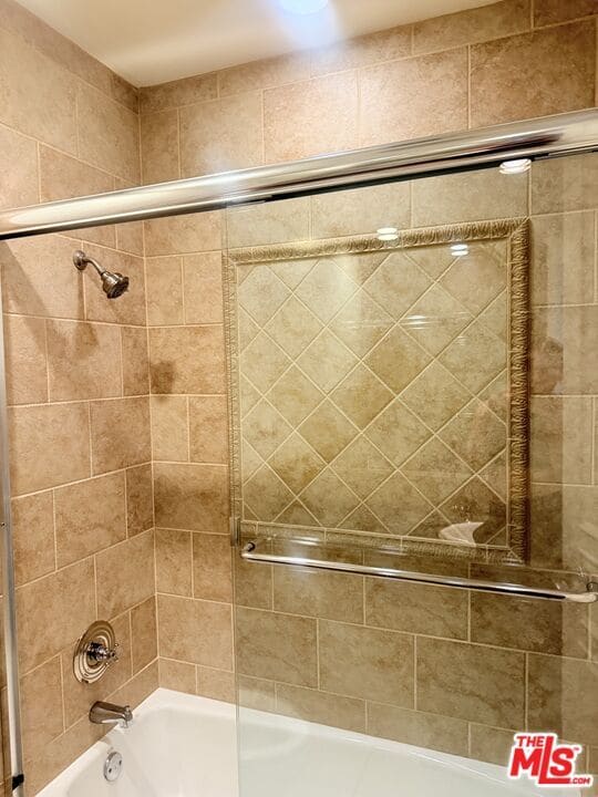 Building Photo - 345 S Reeves Dr