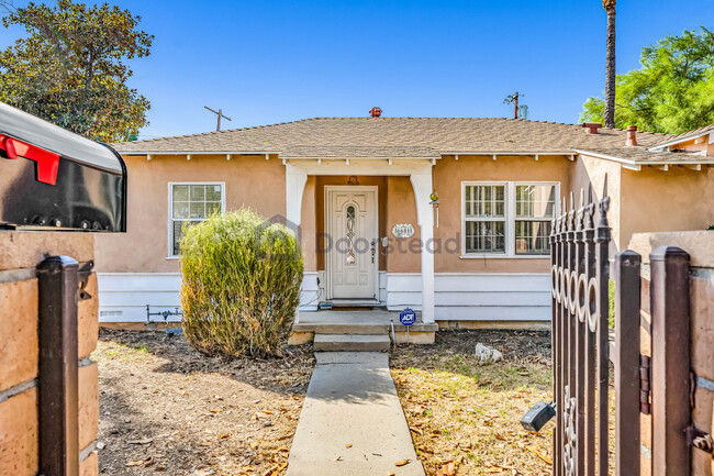 Building Photo - 6601 Bertrand Ave