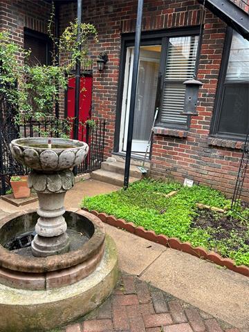 Building Photo - 826 Blaylock Dr