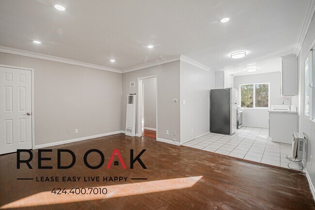 Primary Photo - 436 Normandie Pl