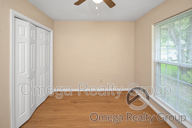 Building Photo - 4267 Springview Dr