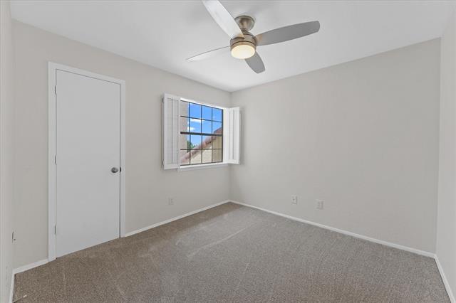 Building Photo - 7640 W Greenway Blvd