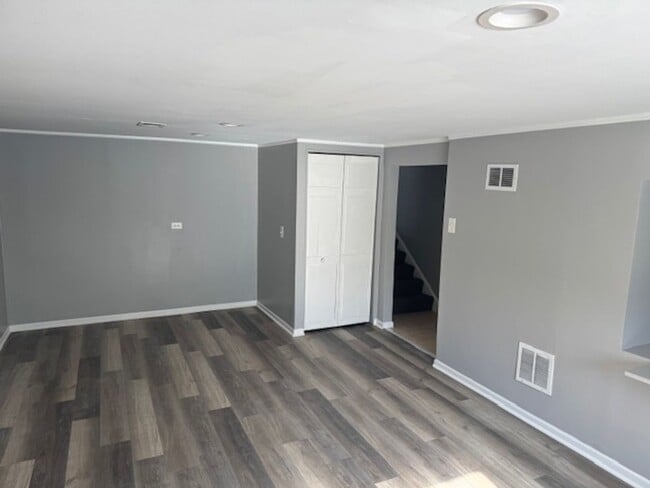 Building Photo - Move-In Ready 3Br 2Ba