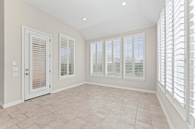 Building Photo - 13215 Fulvetta Crest Ct