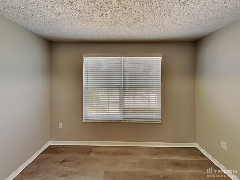 Building Photo - 5421 Dahlia Reserve Dr