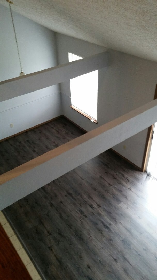Building Photo - Nice 2 bedroom 2 bath Loft apartment in Br...