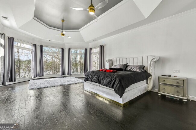 Building Photo - 300 Island Cove Dr
