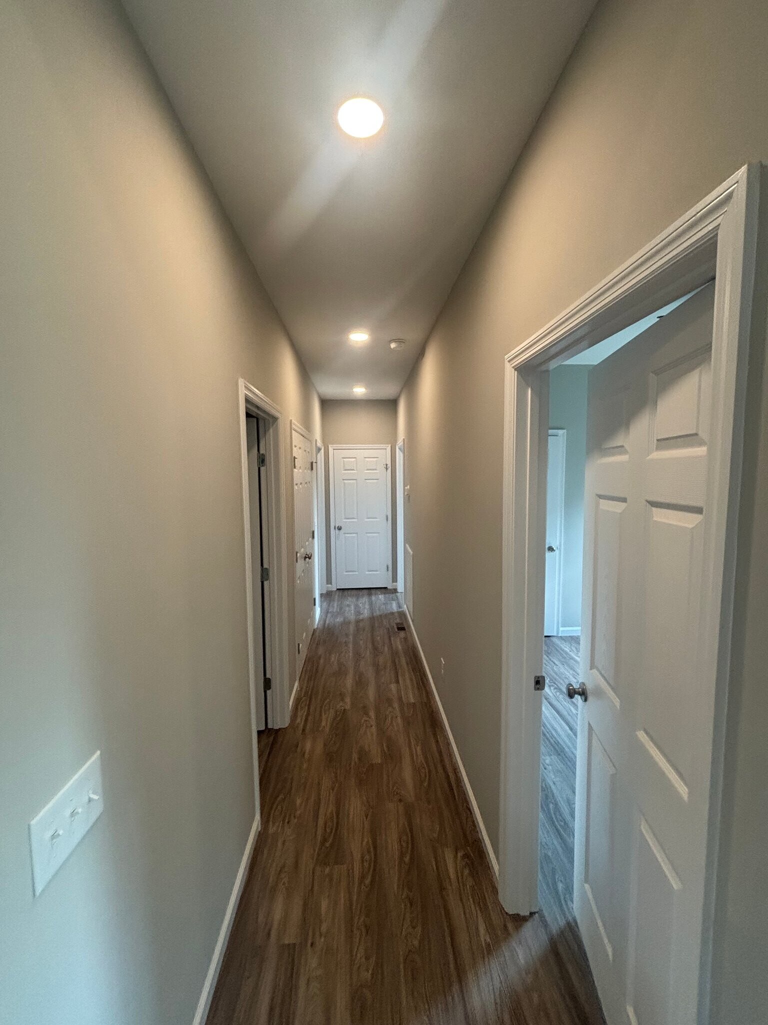 Building Photo - 146 Apache Ln