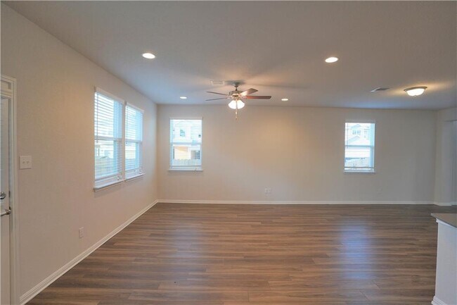 Building Photo - 12110 Tolson Dr
