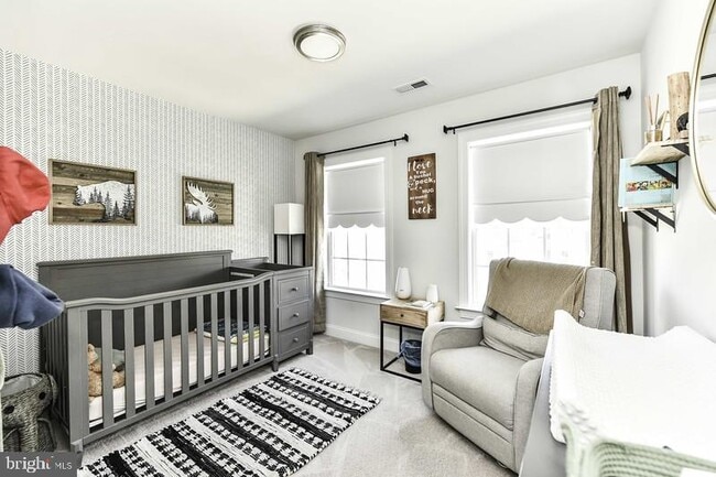 Building Photo - 15390 Ballerina Lp