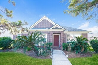 Building Photo - 110 Smokey Lake Ln