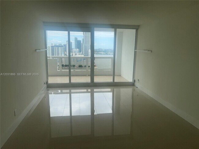 Building Photo - 1717 N Bayshore Dr