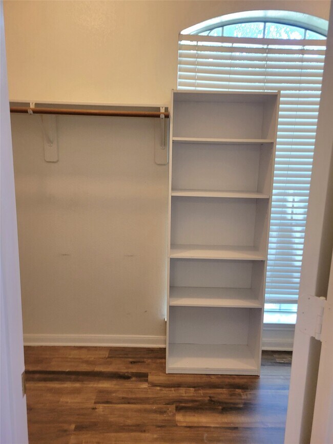 Building Photo - 2134 Hill Canyon Ct