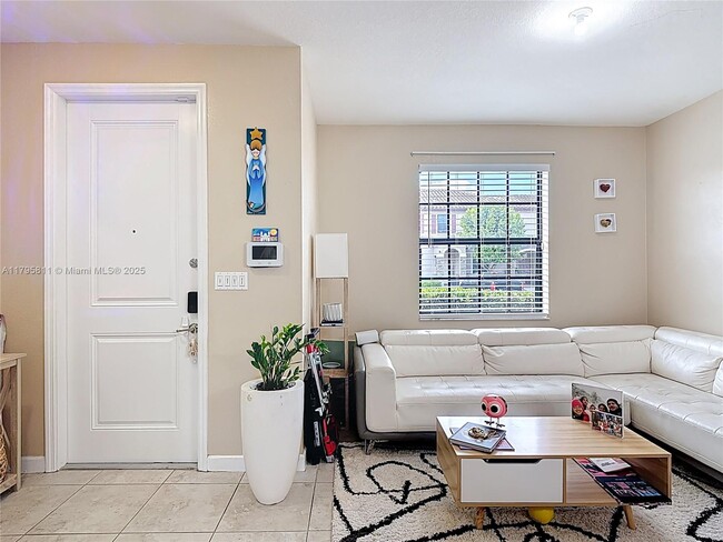 Building Photo - 15073 SW 115th Terrace