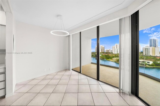 Building Photo - 19707 Turnberry Way