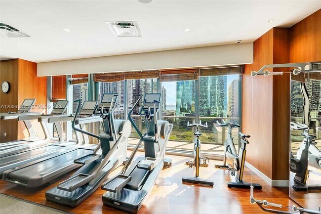 Building Photo - 1300 S Miami Ave