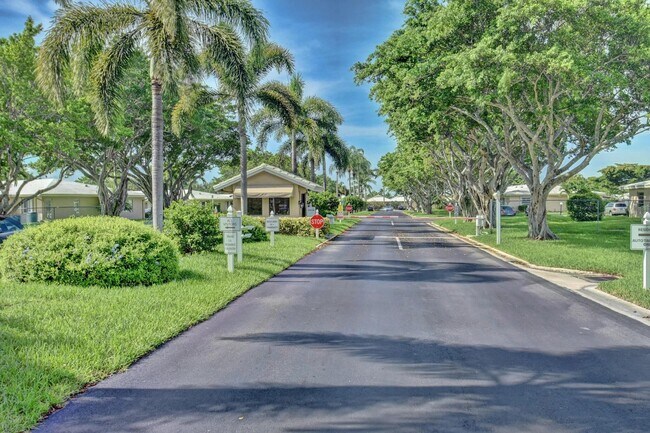 Building Photo - 20975 Covington Dr
