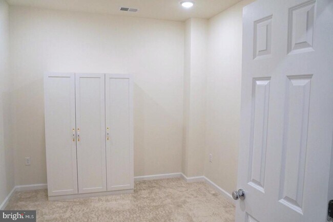 Building Photo - 1 Culvert Dr