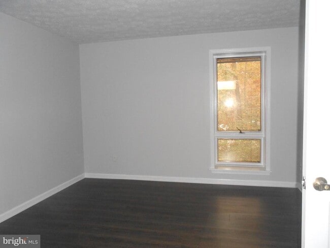 Building Photo - 44706 Beechwood Ct