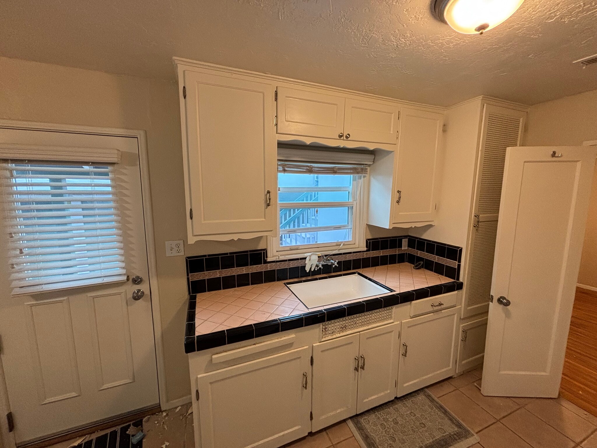 Building Photo - 2632 A St