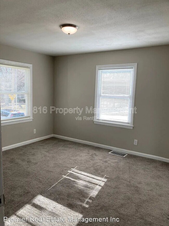 Building Photo - 7614 Eby Ave