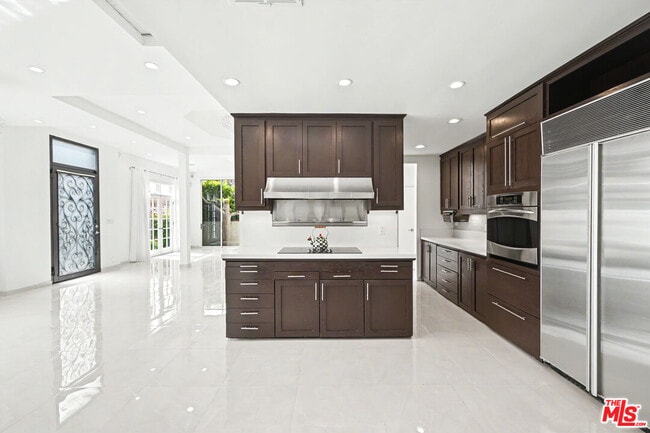 Building Photo - 469 S Hamel Rd