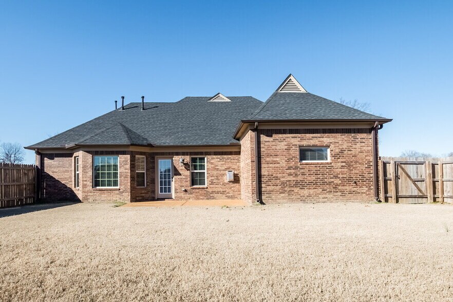 Building Photo - 3468 Avis Ln