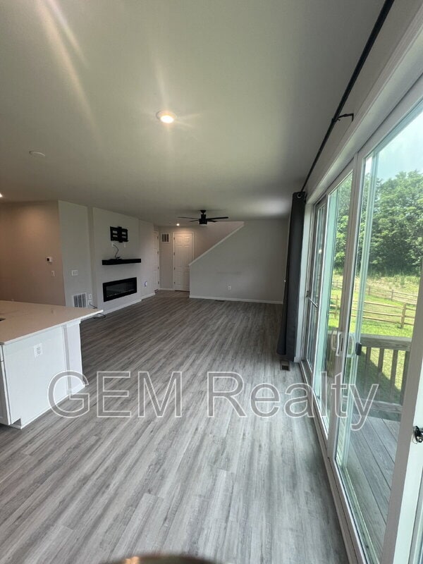 Building Photo - 6259 Bobcat Ln