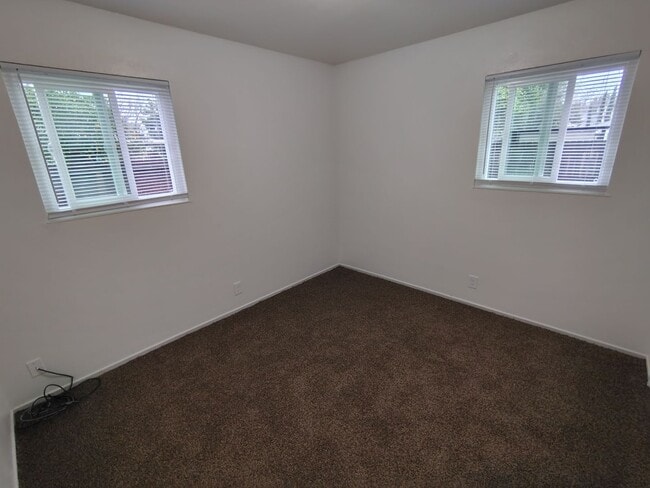 Building Photo - 1914 Freida Ct